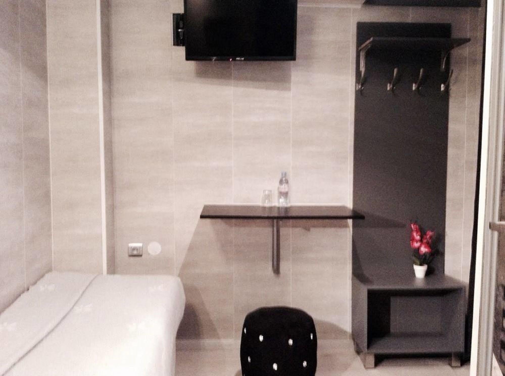 Hotel Gofen パリ エクステリア 写真