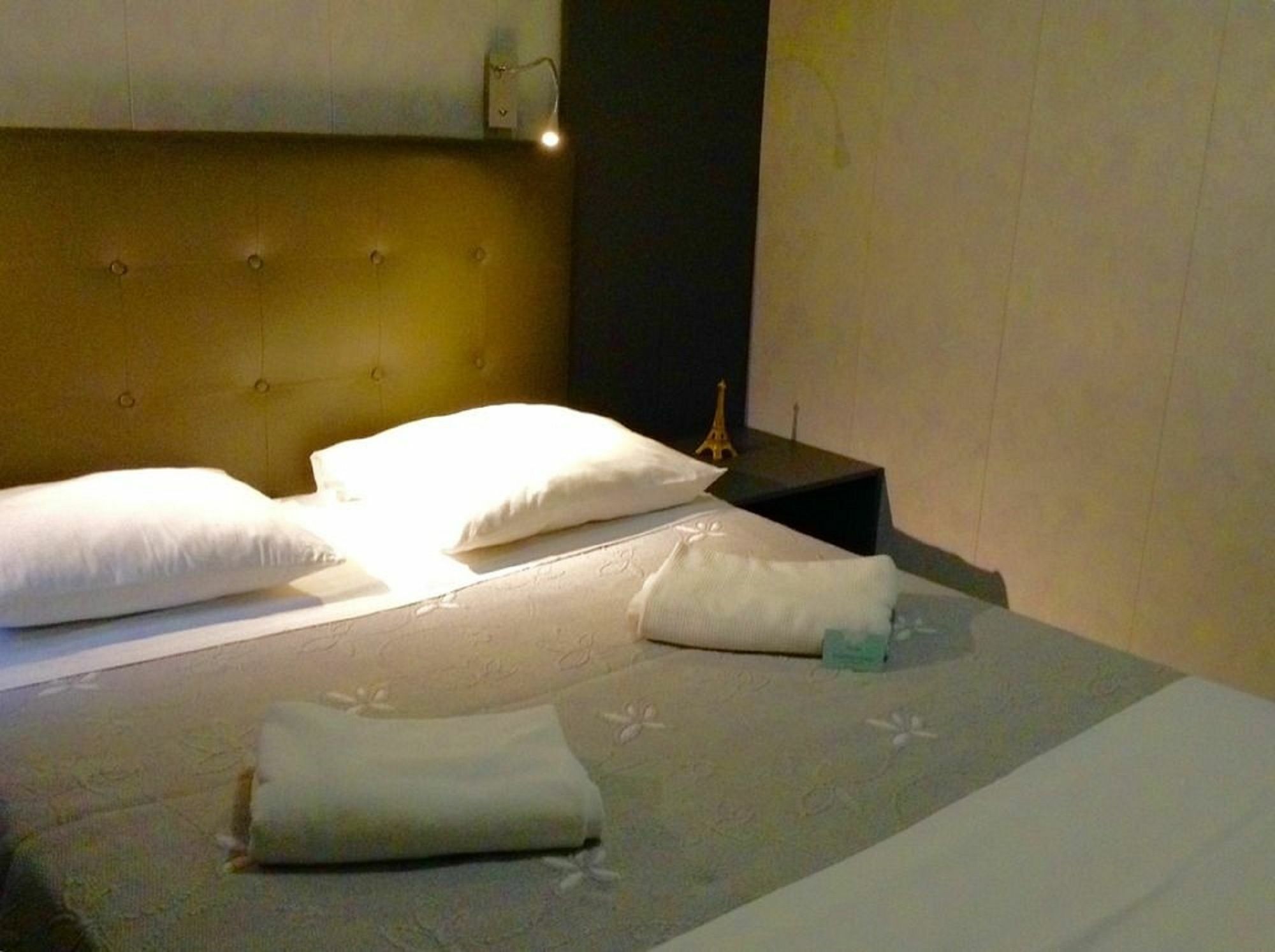 Hotel Gofen パリ エクステリア 写真